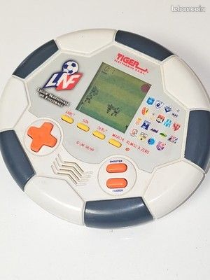 Jeu électronique Tiger Electronics Vélo Solitaire – Casino Vintage Portable