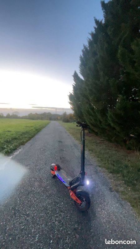 Trottinette électrique Adulte Kamikaze – Moteur 1000W, Autonomie 60 Km, Freins à Disque, Suspensions
