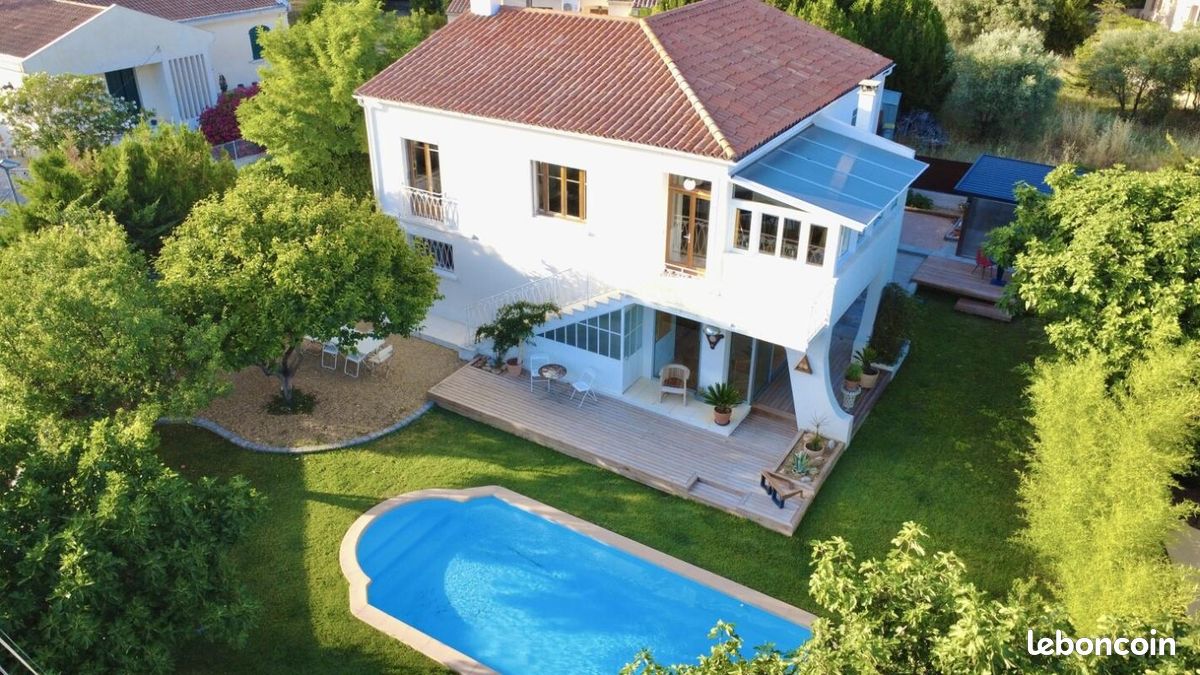 Maison 4 pièces 135 m² · à Saint-Cannat · 135 m² · 783 000 €