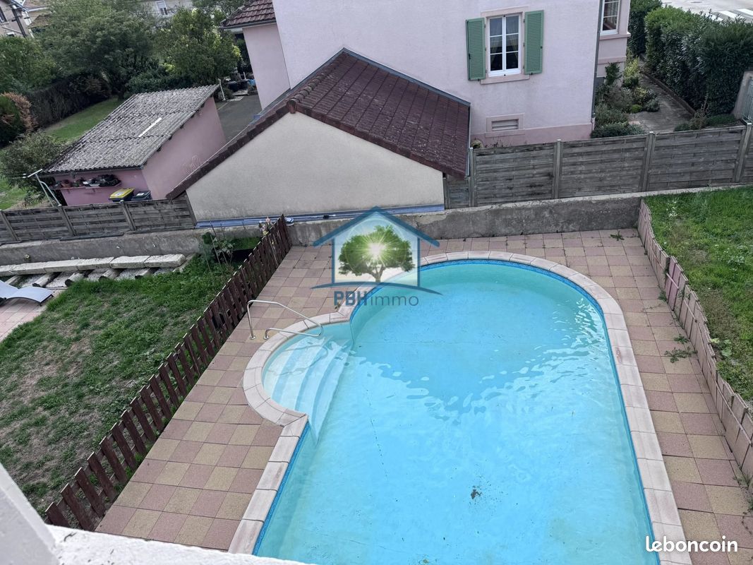 Maison 16 pièces 290 m² · à Valentigney · 290 m² · 430 000 €