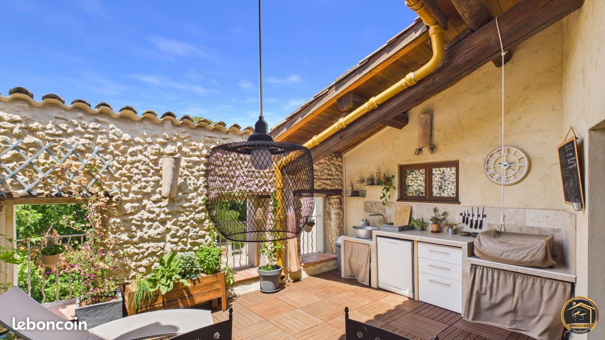 Maison 6 pièces 200 m² · à Ginestas · 200 m² · 229 000 €
