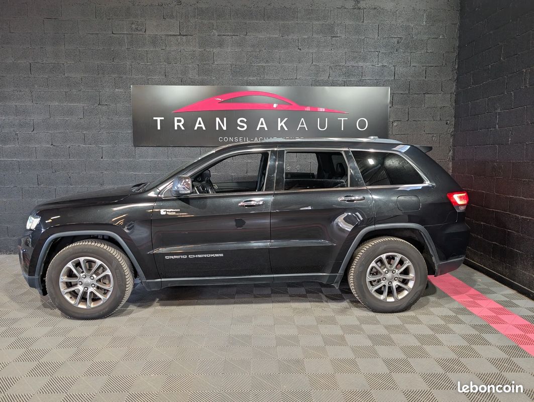 Jeep GRAND CHEROKEE 3.0 CRD 250CH Limited / CAMERA DE RECUL / CUIR / SIEGES ELECTRIQUES A MEMOIRES (image 8)