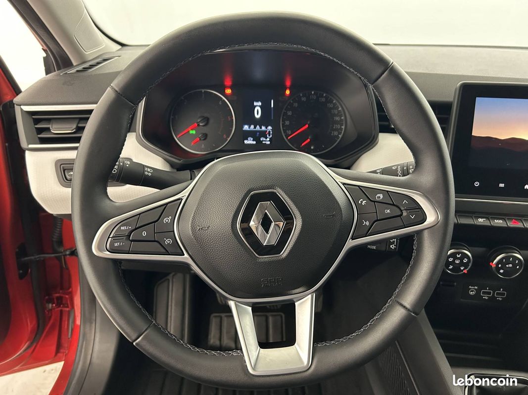 RENAULT Clio Blue dCi 100 Evolution (image 15)