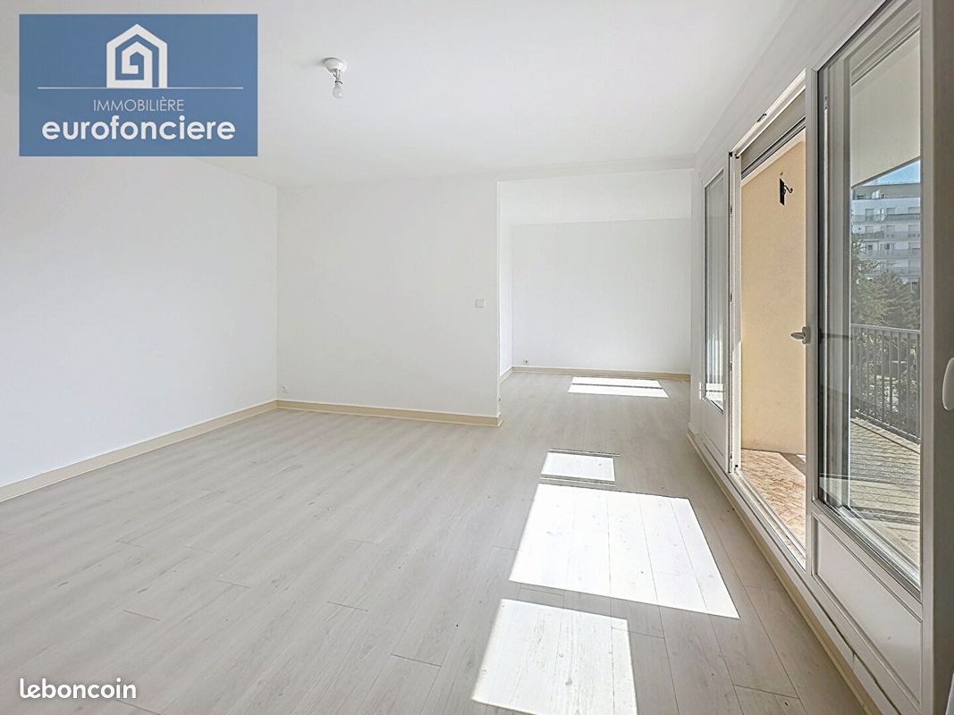 Appartement 4 pièces 82 m² · à Saint-André-les-Vergers · 82 m² · 850 €