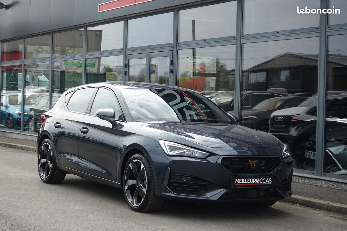 Cupra Leon FR e-hybride Dsg 204ch Sièges sport/Digital cockpit/Grd Gps/Carplay/Caméra/Pack ambiance/Régulateur/1°Main/Garantie 12 Mois (image 4)