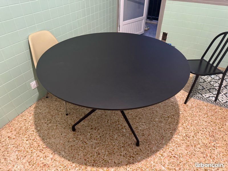 Table à manger HAY (image 3)