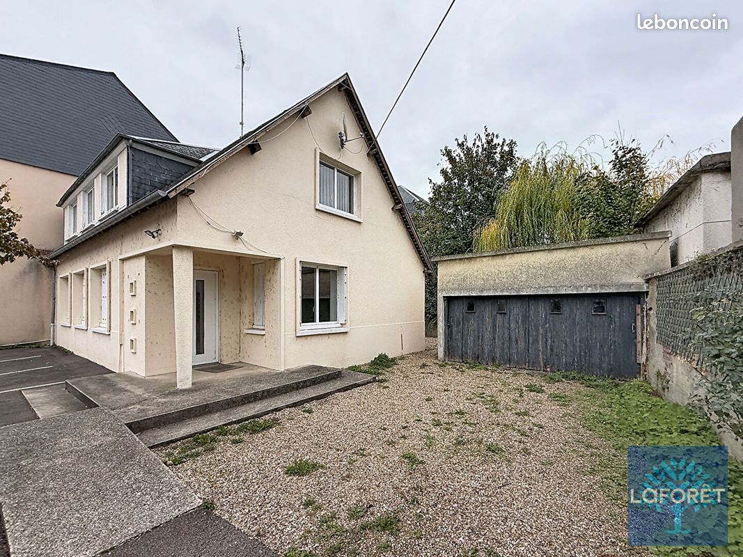 Maison 6 pièces 116 m² · à Bernay · 116 m² · 186 000 €