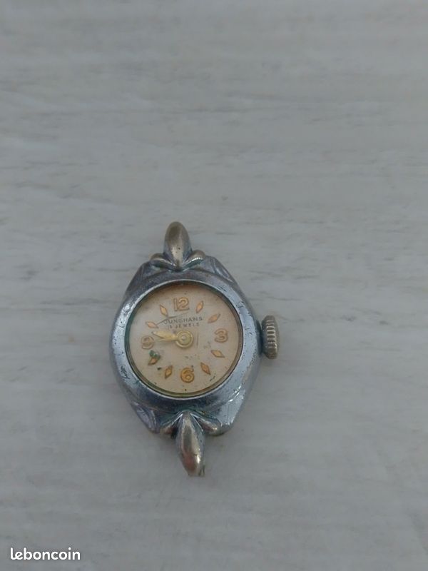 Montre Femme Vintage Junghans – 17 Bijoux, Boîtier 3 – Occasion