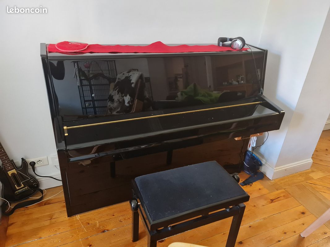 Piano samick js043 avec silencieux (image 1)