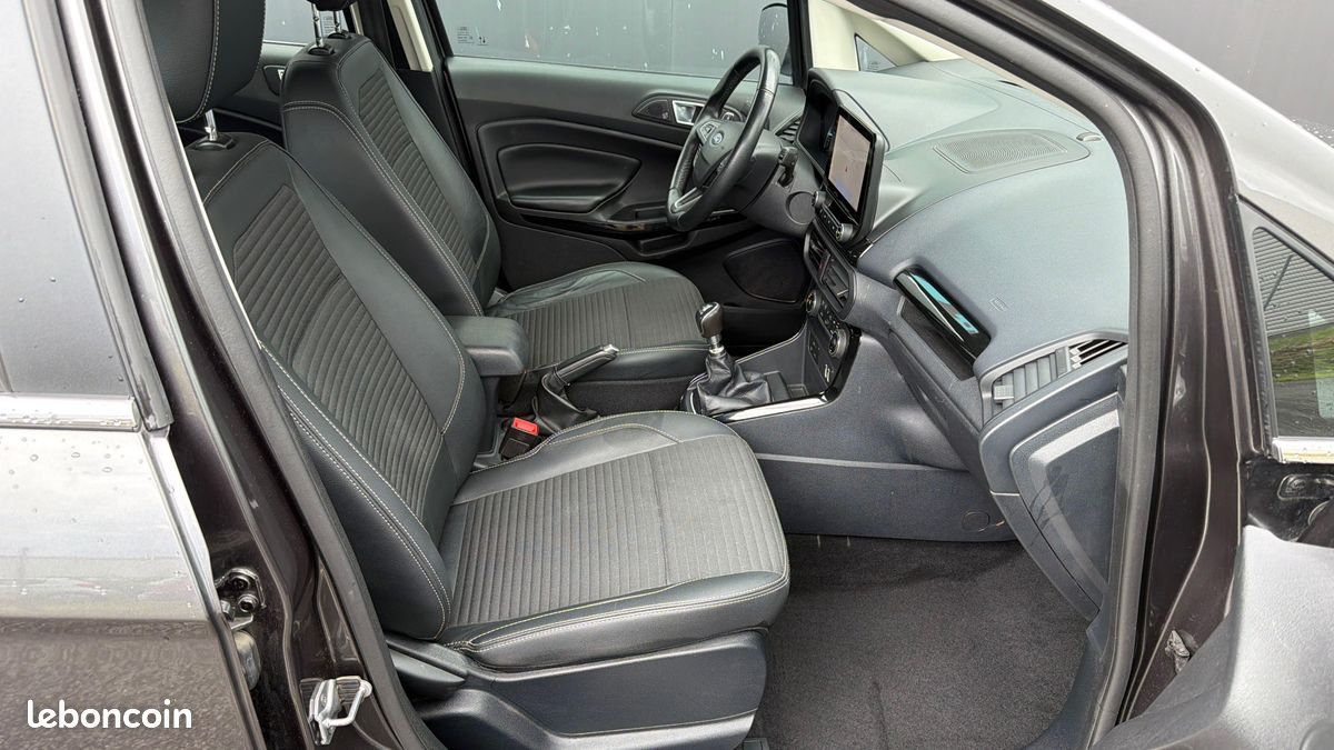 FORD EcoSport 1.0 EcoBoost 125ch S&S BVM6 Titanium (image 16)