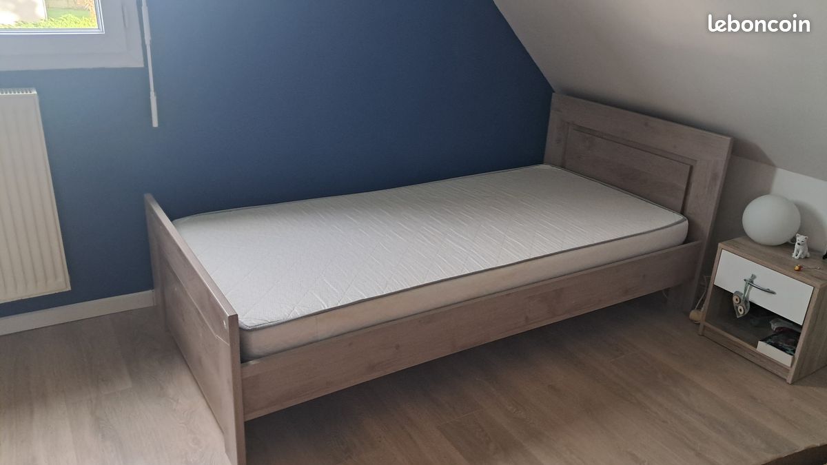 Lit Pliant 1 Personne Adulte 200x80cm Avec Matelas En Mousse (200x80x40cm) - Lit