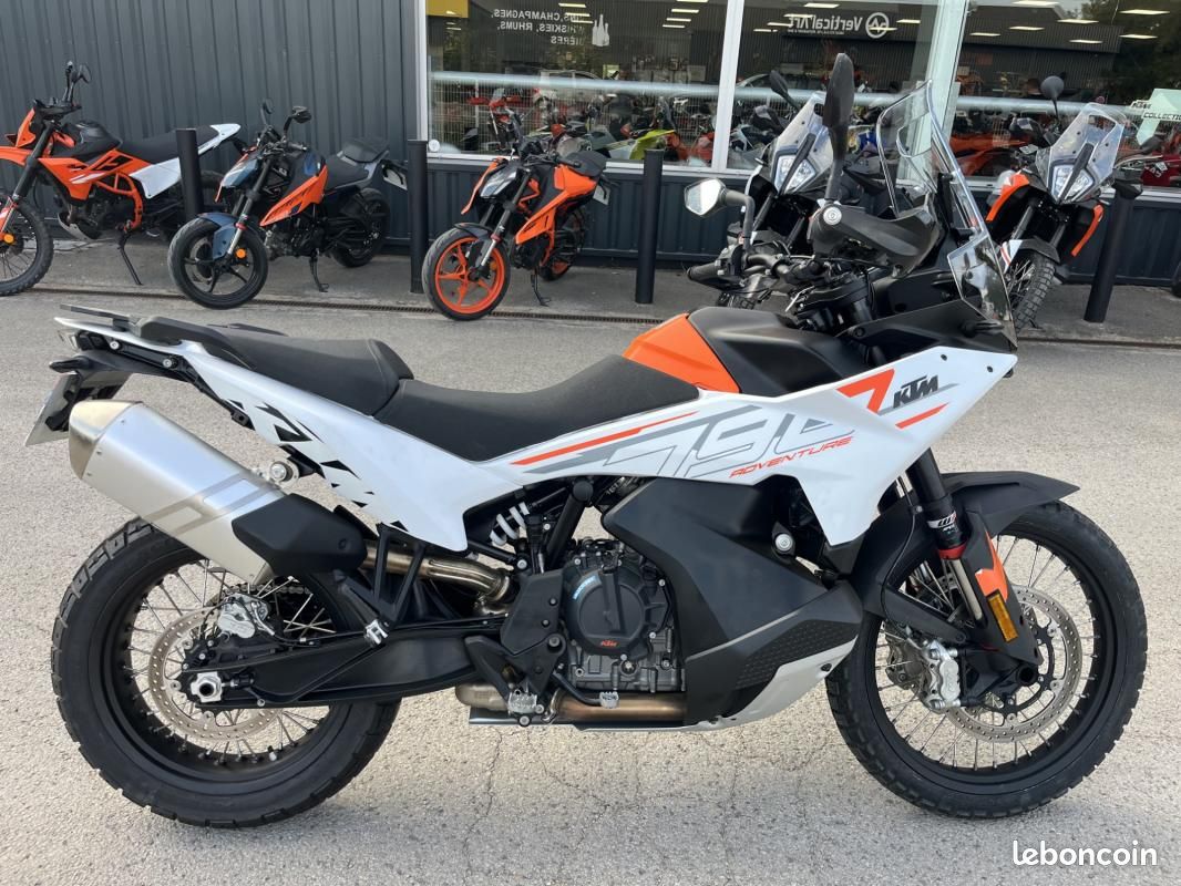 KTM 790 ADVENTURE 799 cm3 - Motos