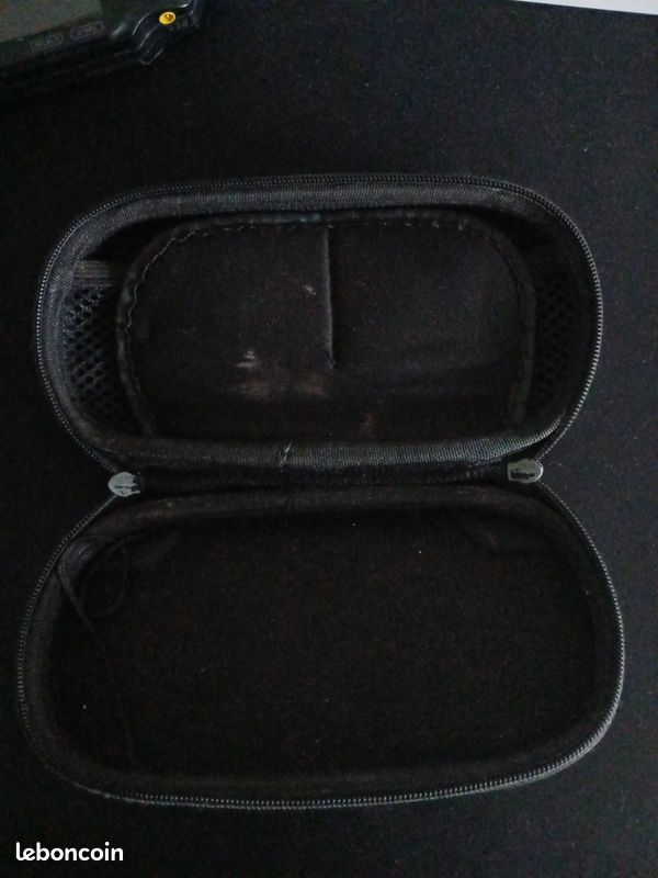 Psp HS avec son etui d'origine (image 6)