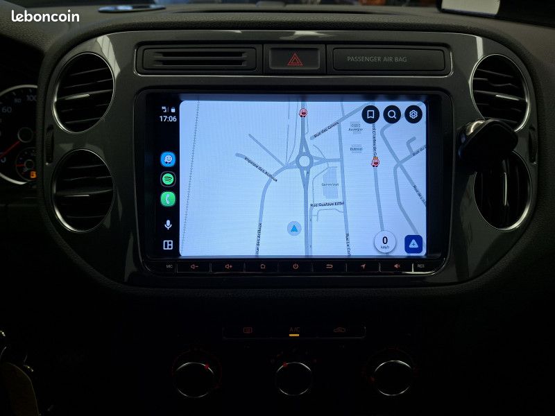 Volkswagen TIGUAN 2.0 tdi 110cv Bluemotion Technologie/Apple Car Play/Caméra/Radar/Régulateur (image 21)