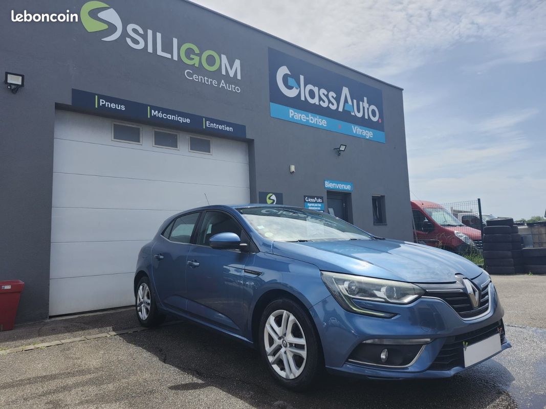 Renault Megane IV 1.5 DCI 110ch BV6 Life (image 1)