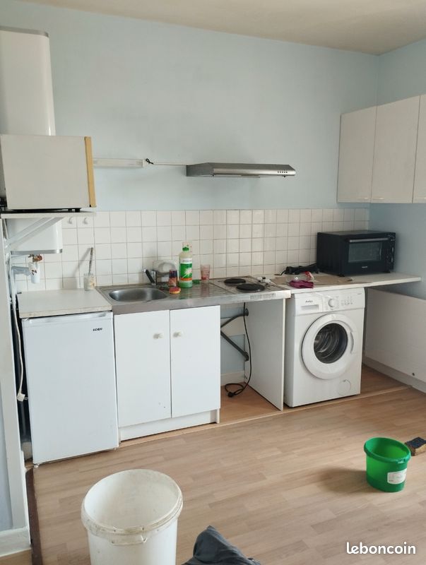Appartement 1 pièce 18 m² · à Moulins · 18 m² · 320 €/mois