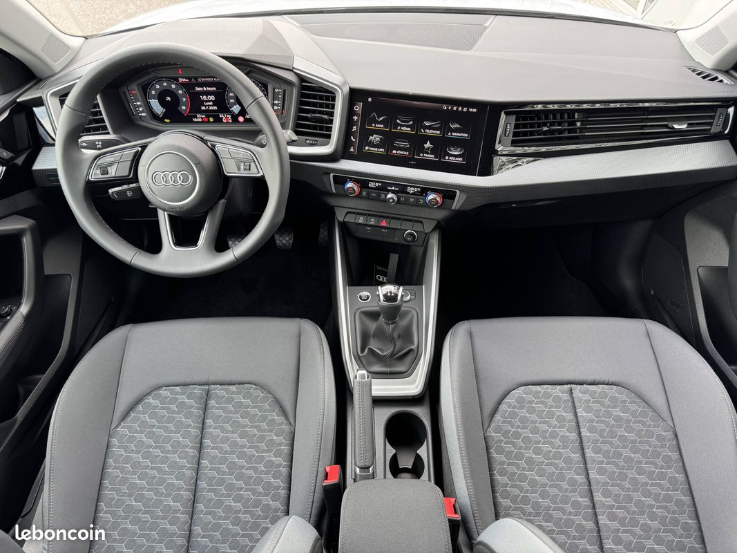 AUDI A1 Sportback 25 TFSI 95 ch BVM5 Design (image 21)