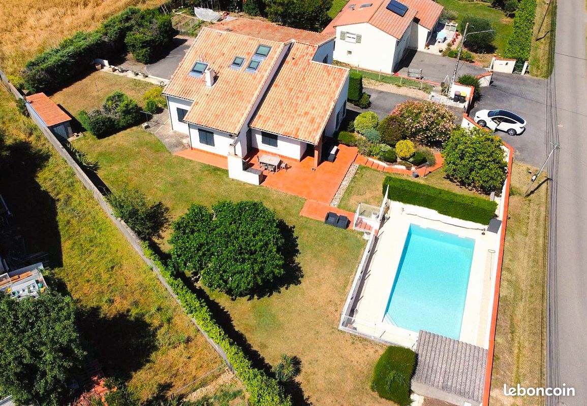 Maison 8 pièces 180 m² · à Eaunes · 180 m² · 410 000 €