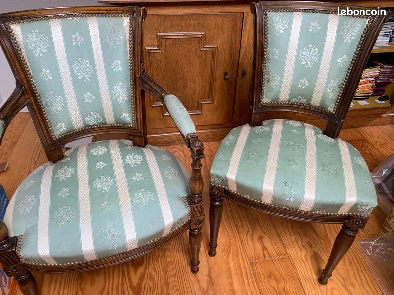 Lit capitonné style directoire 1 pers +une chaise et un fauteuil assortis (image 2)