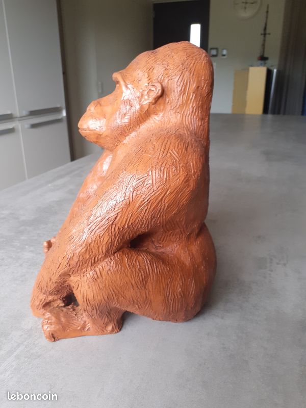 Vend sculpture gorille en terre cuite (image 3)