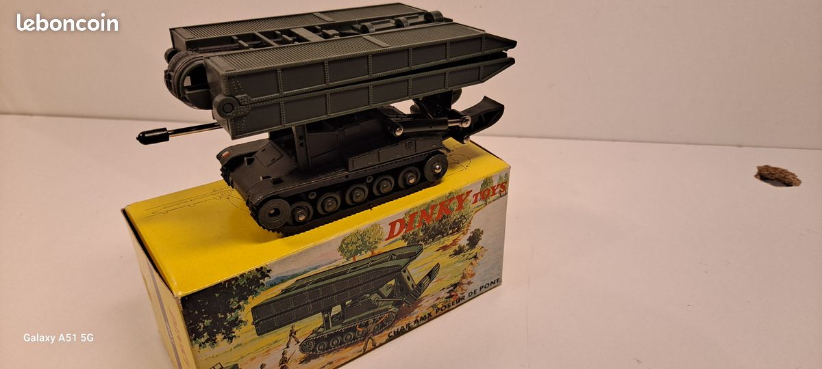 Dinky toys boîte repro 883 char AMX poseur de pont