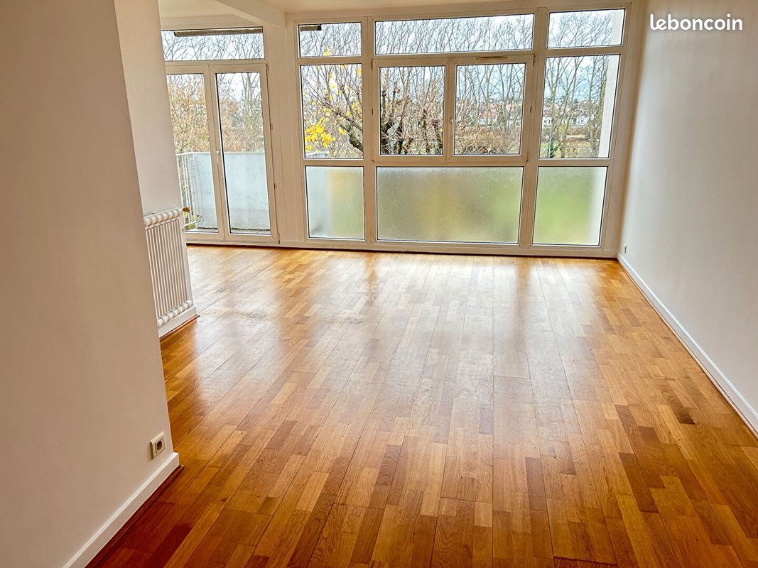 Appartement 4 pièces 69 m² · à Maisons-Laffitte · 69 m² · 1 407 €