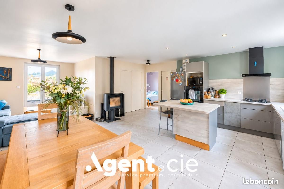 Maison 4 pièces 71 m² · à Maizet · 71 m² · 199 900 €