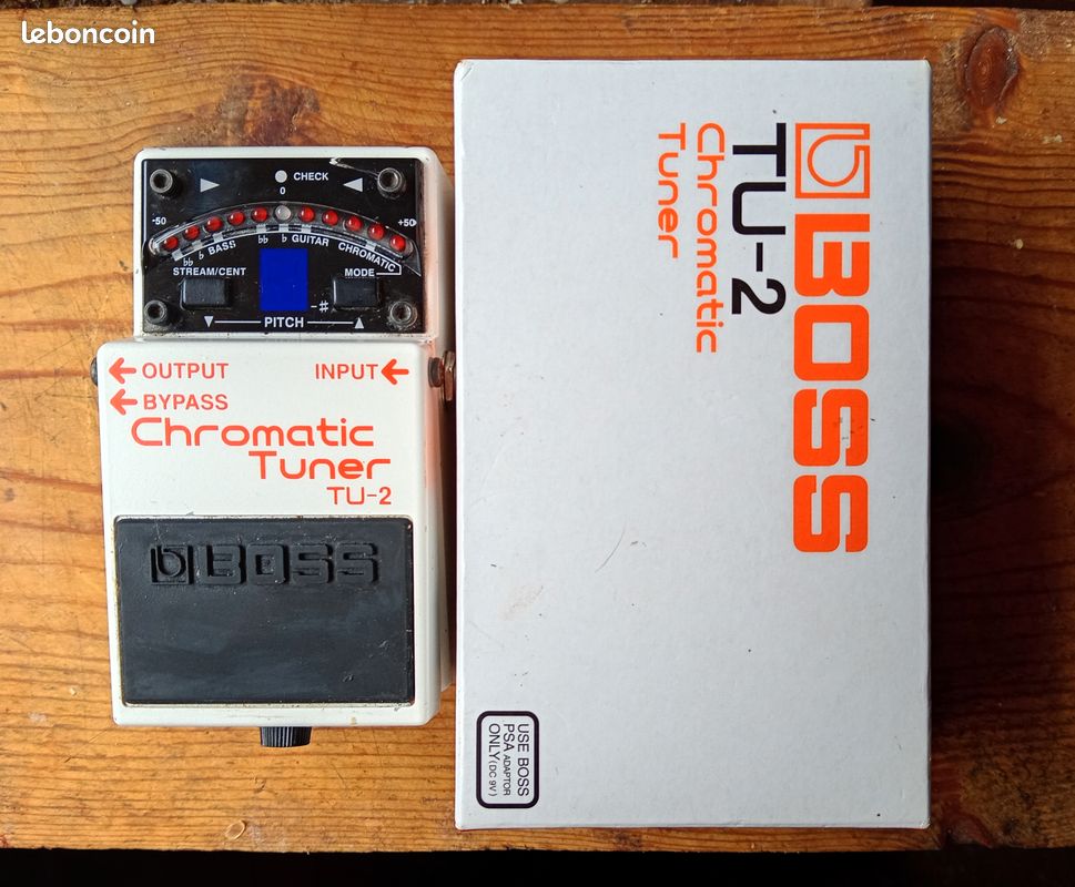 Pédale Boss chromatic tuner TU2 + boîte (image 1)