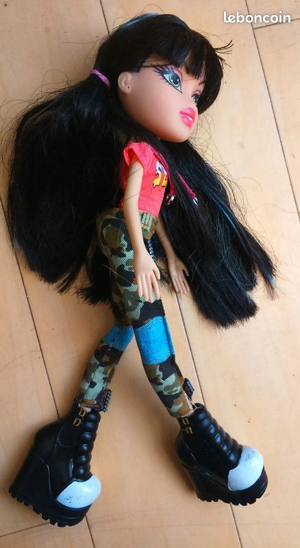 Poupée Bratz Selfie - JADE (image 3)