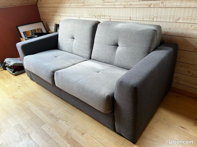 Canapé convertible en très bon état – couchage 180 x 132 cm (image 2)