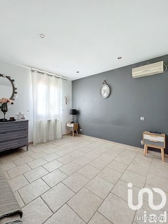 https://img.leboncoin.fr/api/v1/lbcpb1/images/33/56/f3/3356f3f845e04e0bbc41e02e5d3716b2b466b43d.jpg?rule=ad-image