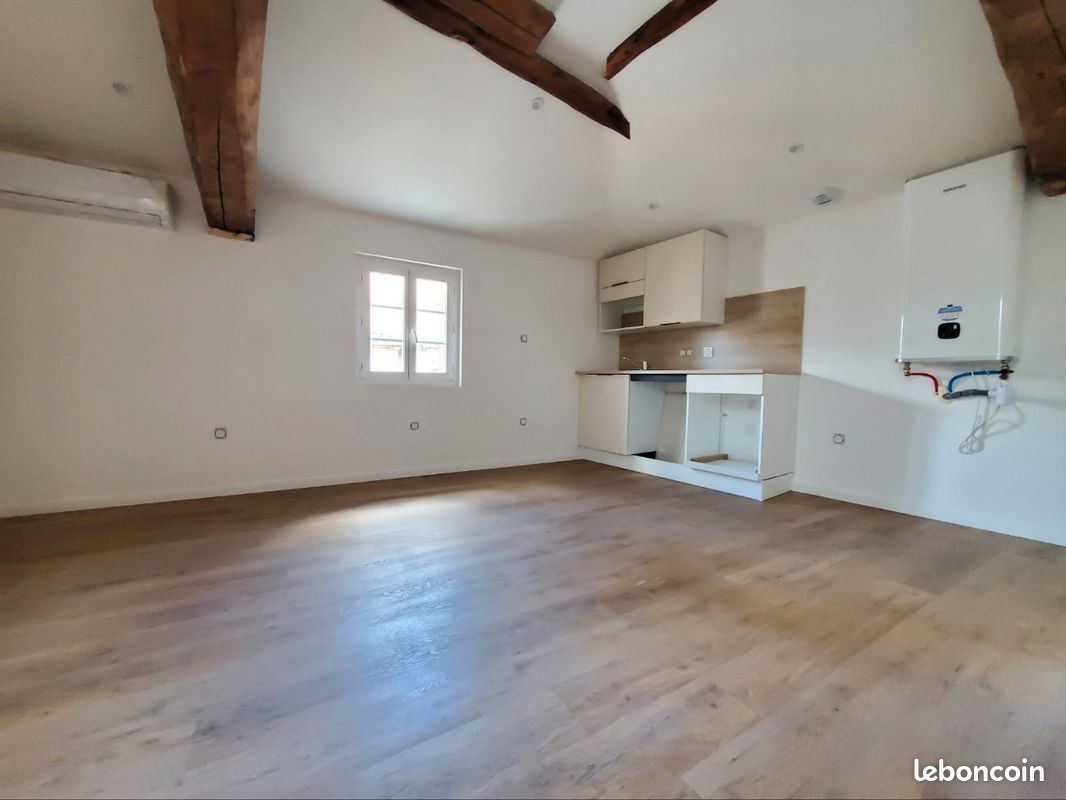 Appartement 1 pièce 32 m² · à Gaillac · 32 m² · 520 €