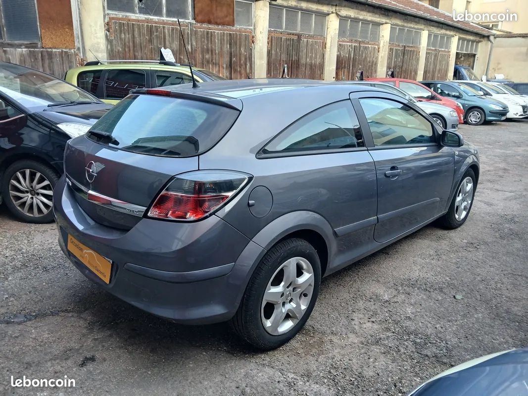 OPEL ASTRA H GTC 1.7 CDTI 100cv,an:2008,117000km (image 4)