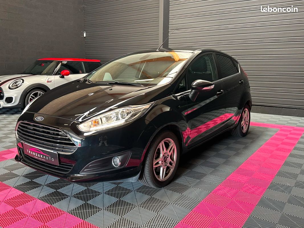 FORD FIESTA 1.5 TDCi 75 S&S Titanium (image 3)