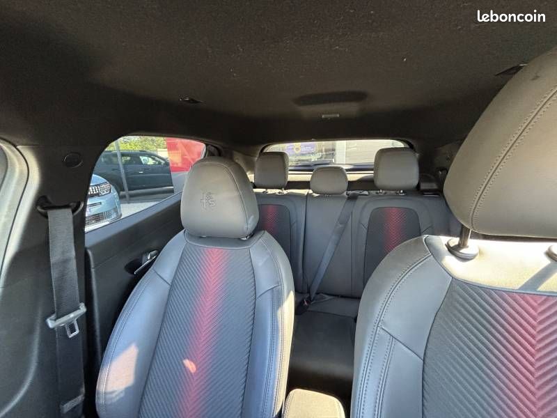 Alfa Romeo Junior 1.2 Ibrida 145 ch e-DCT6 Premium (image 24)