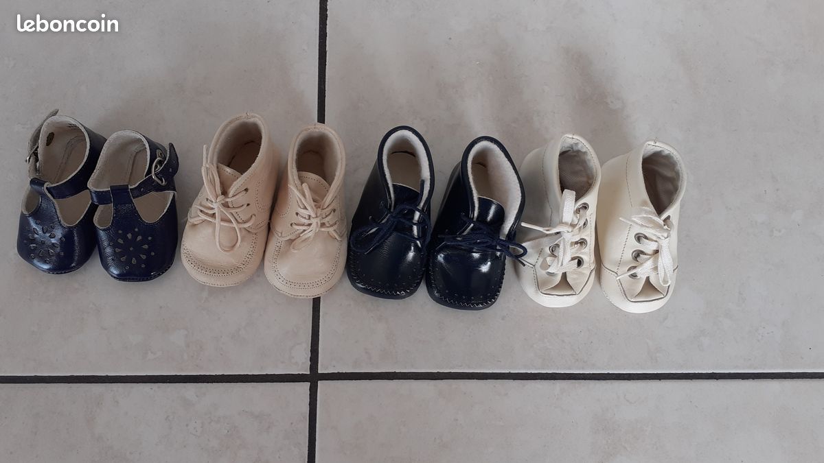 Chaussures bébé pointure 17-18 Chaussures