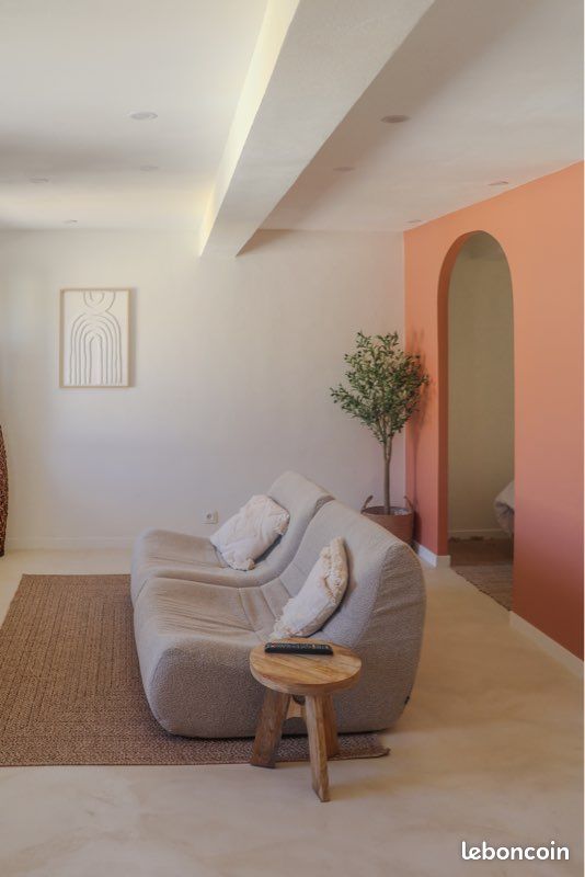 Appartement 1 pièce 34 m² · à Pierrefeu-du-Var · 34 m² · 120 000 €