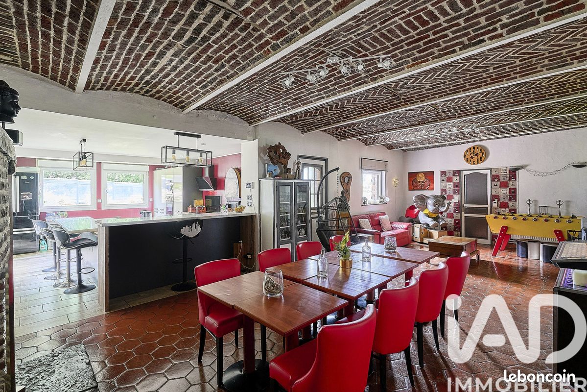 Maison 12 pièces 350 m² · à Nomain · 350 m² · 649 000 €