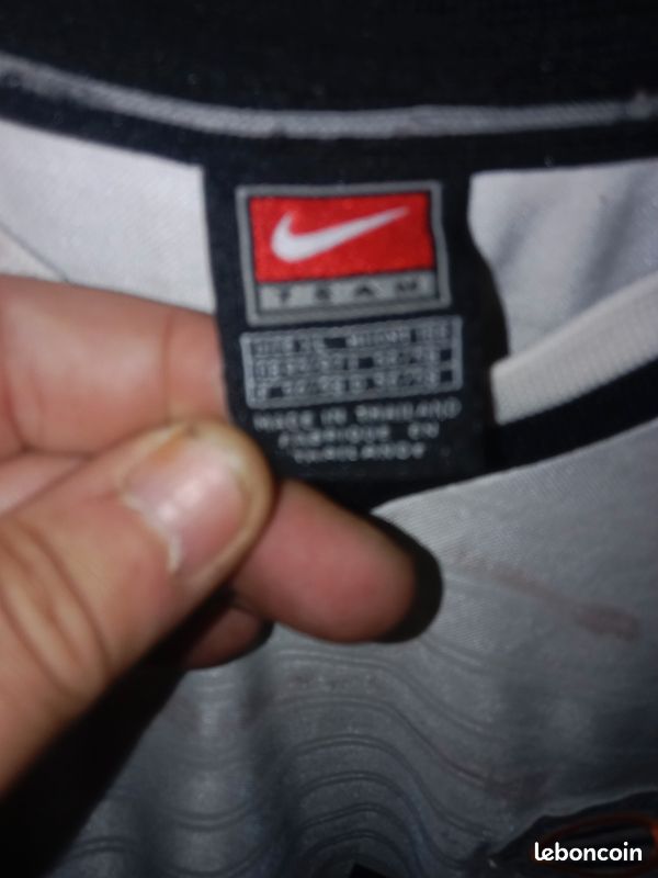 VINTAGE MZGNIFIQUE Maillot de FOOTBALL porté par Pascal FUGIER avec le MONTPELLIER HSC Années 2000 TRRS RARE AFFAIRE À NE PAS RATER (image 3)