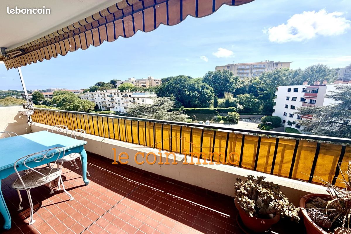 Appartement 3 pièces 57 m² · à Antibes · 57 m² · 275 000 €