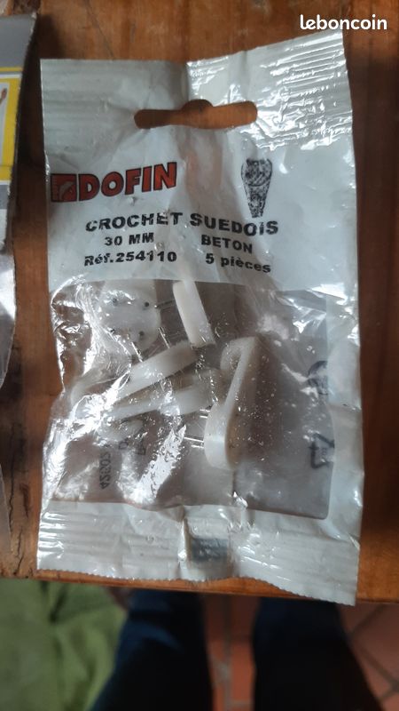 Boites ou sachets pitons crochets divers (image 10)