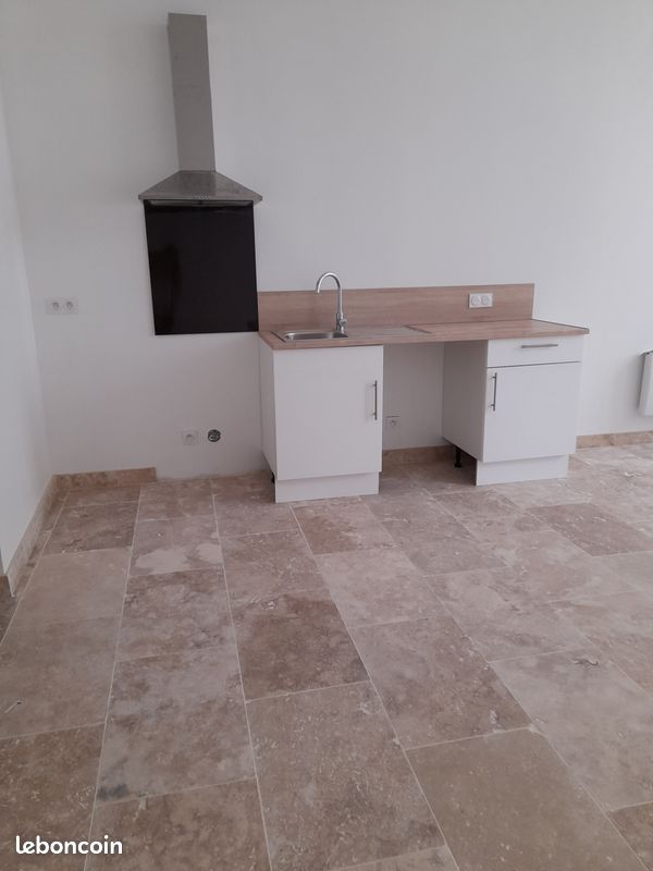 Appartement 2 pièces 61 m² · à Châtellerault · 60,8 m² · 668 €/mois