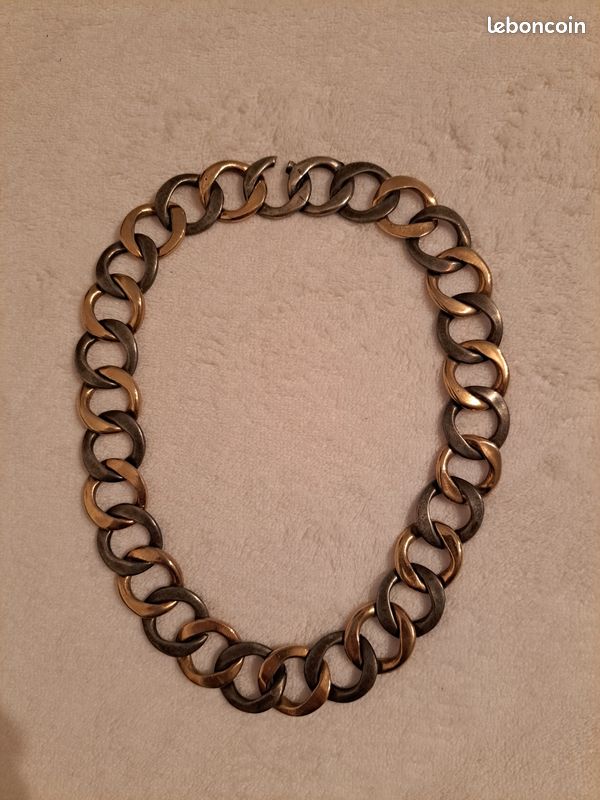 Collier ras de cou de métal (image 2)