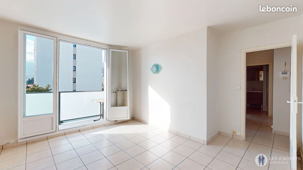 Appartement 2 pièces 41 m² · à Échirolles · 41 m² · 596 €/mois