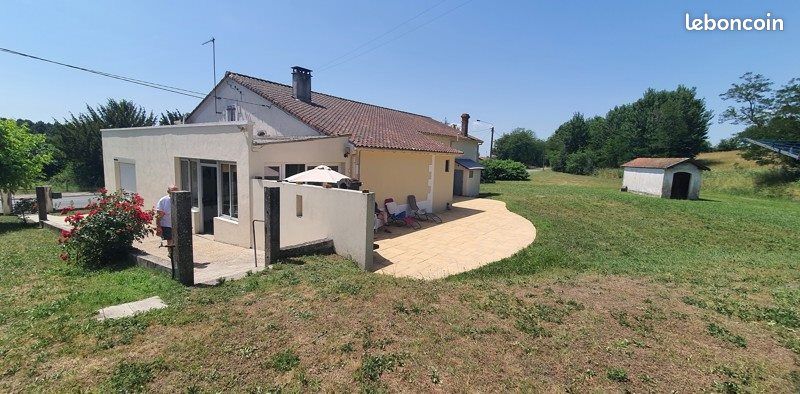 Maison 7 pièces 194 m² · à Montguyon · 194 m² · 187 424 €