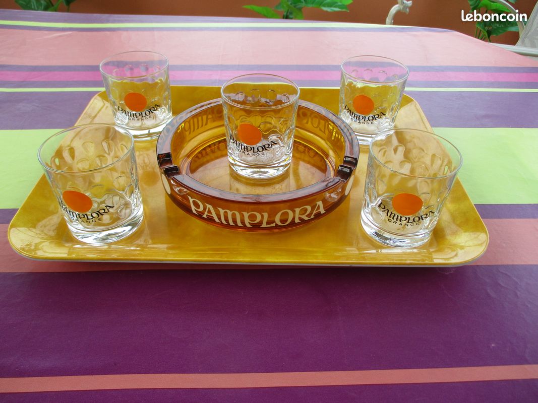 Lot de 5 verres + Cendrier "PAMPLORA" (image 1)