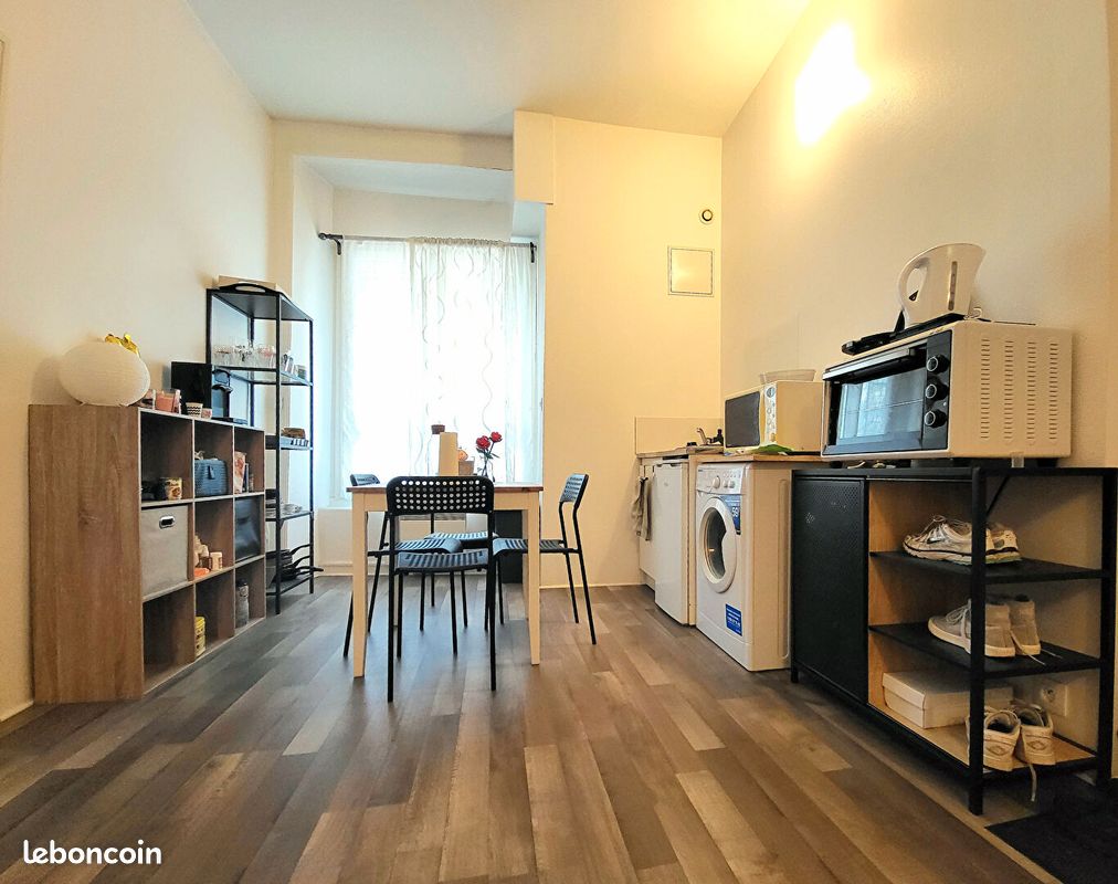 Appartement 2 pièces 39 m² · à Saint-Étienne · 39 m² · 390 €