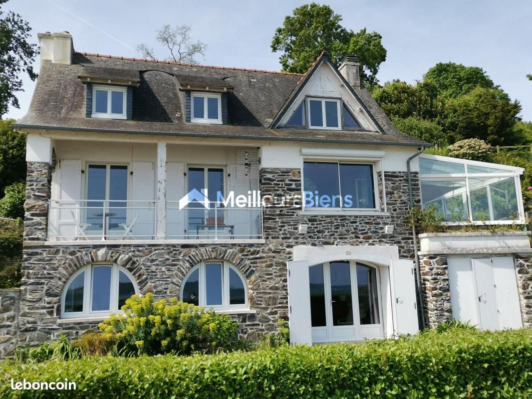 Maison 9 pièces 142 m² · à Plestin-les-Grèves · 142 m² · 685 000 €