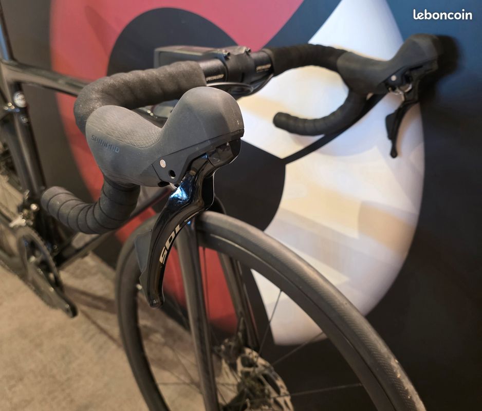 Cadre Vélo Route Carbone - Très Bon état, Prêt Pour Montage
