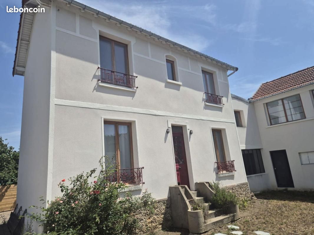 Maison 10 pièces 265 m² · à Sèvres · 265 m² · 1 560 000 €